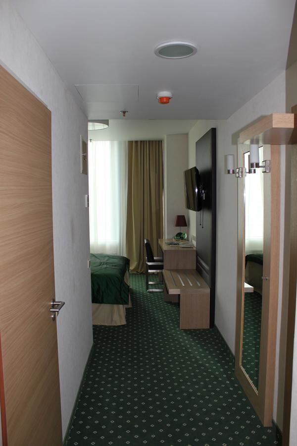 Отель Green City Hotel Минск-23