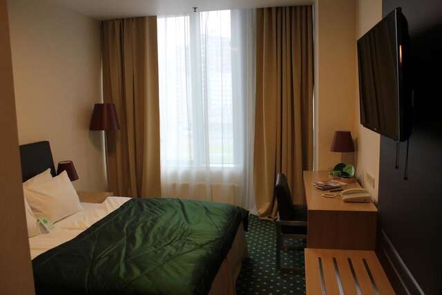 Отель Green City Hotel Минск-21